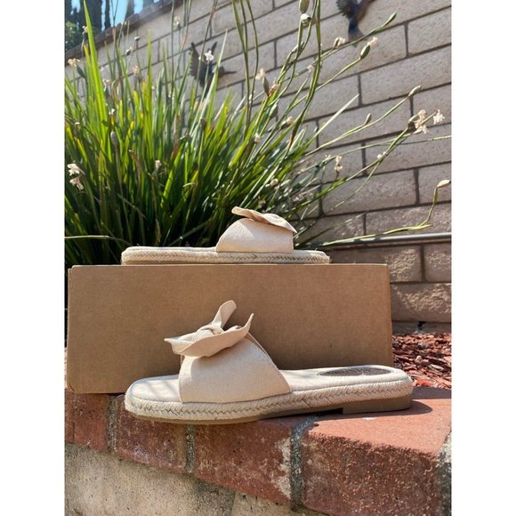 Pretty Little Thing Bow Suede Sandal 7.5 - Picture 8 of 8